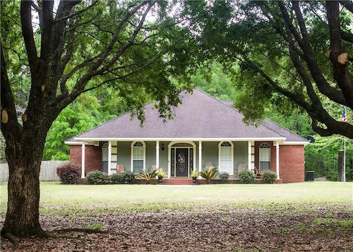 9673 Eagle Ridge Drive Wilmer, AL 36587