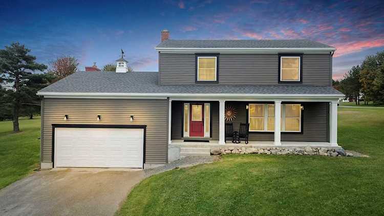 28 Grendell Rd Mapleton, ME 04757