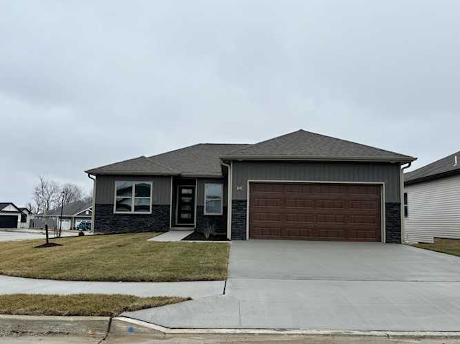 LOT 620 W Snapdragon DR Columbia, MO 65203