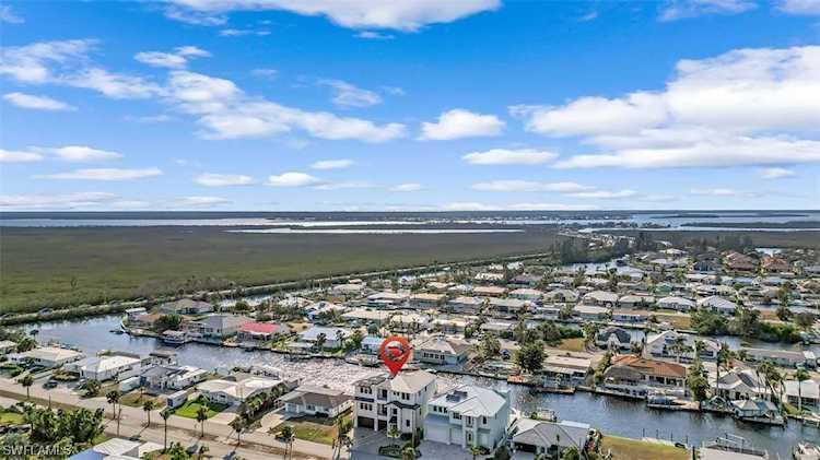 12195 Matlacha Blvd Cape Coral, FL 33991