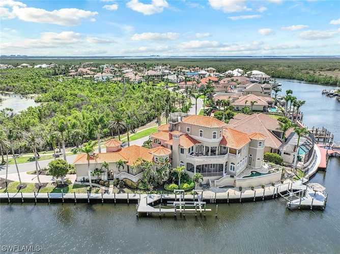 5502 Harbour Preserve Cir Cape Coral, FL 33914