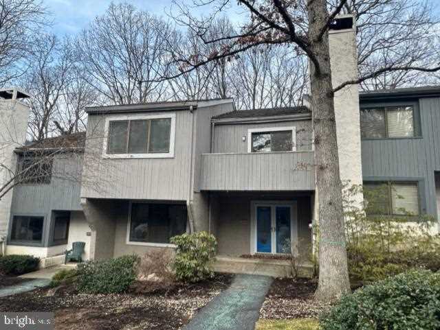 1506 Woodledge Circle State College, PA 16803 | home for sale | KBB Photo 1