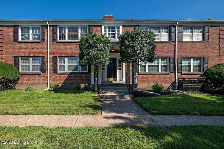 3621 Brownsboro Rd #302 C Rolling Fields, KY 40207