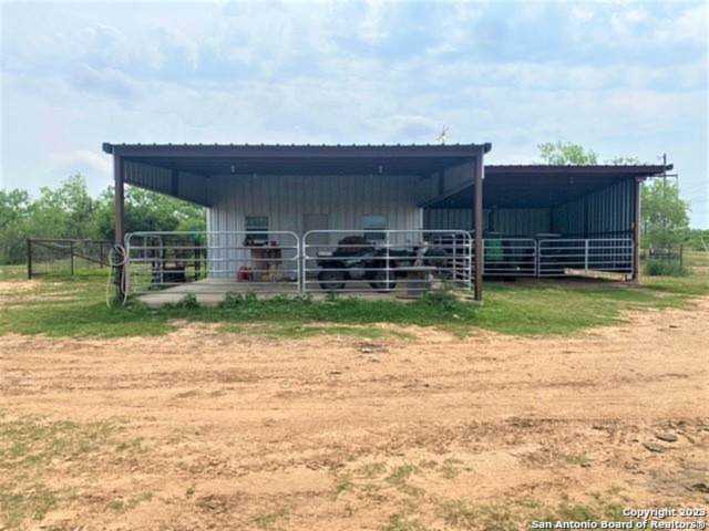6665 Fm 541 McCoy, TX 78113