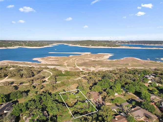 5711 Lands End ST Austin, TX 78734