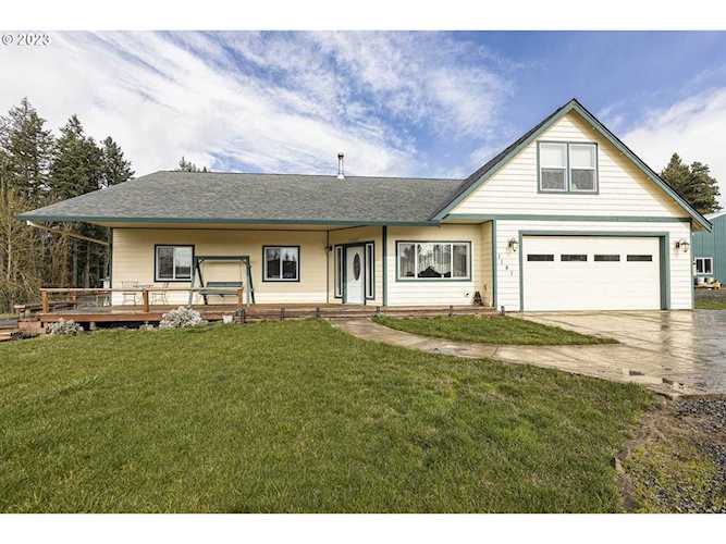 1141 Ash ST Dayton, OR 97114