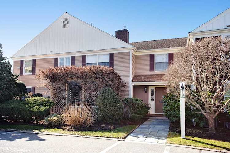 39 Tower Hill Road Osterville, MA 02655 | MLS 22301194 Photo 1