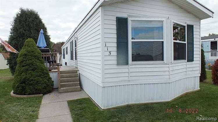 115 Springlea Bedford Twp, MI 48133