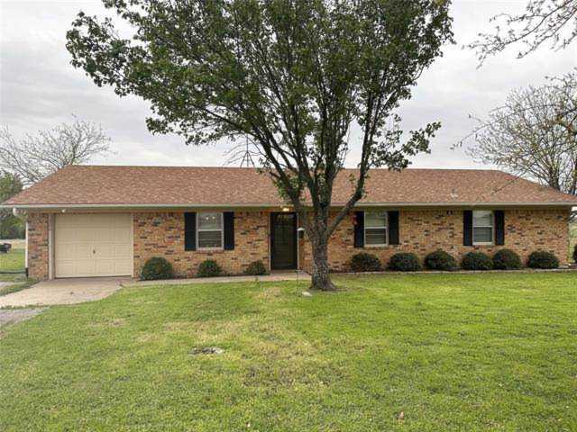 300 Jc Maples Road Gunter, TX 75058