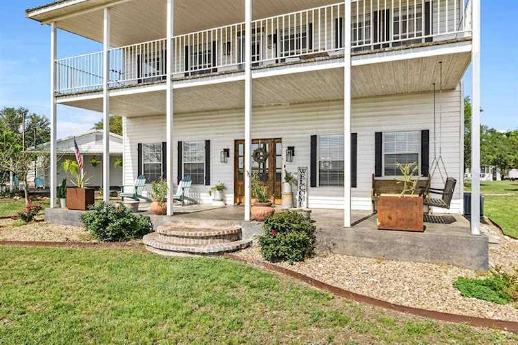 123 Baker RD Bertram, TX 78605