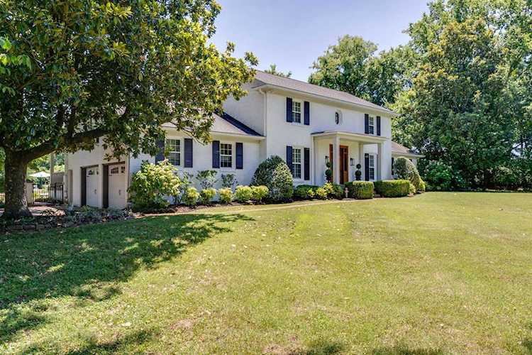 510 Granny White Pike Brentwood, TN 37027