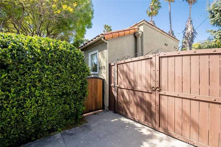 6315 Melrose Ave Hollywood, CA 90038