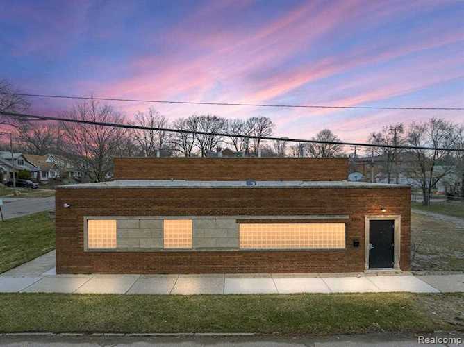2222 Puritan St Detroit, MI 48238