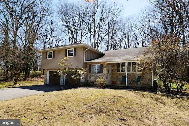 14 S Barkway Ln State College, PA 16803 | home for sale | KBB Photo 1