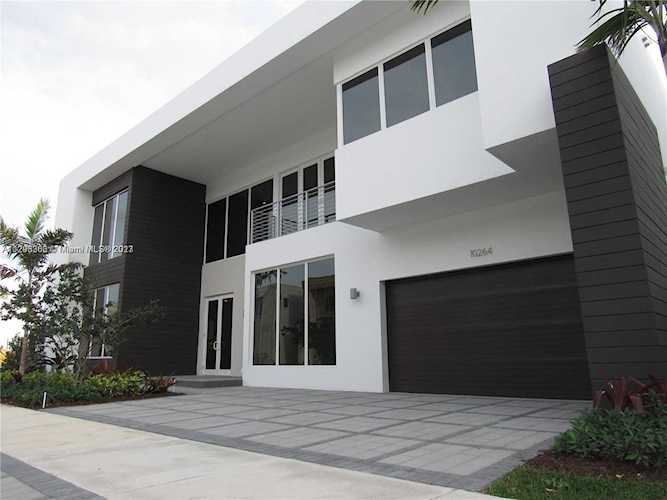 10264 NW 75th Terrace Doral, FL 33178