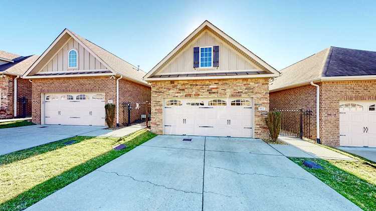 100 Placid Grove Ln #802 Goodlettsville, TN 37072
