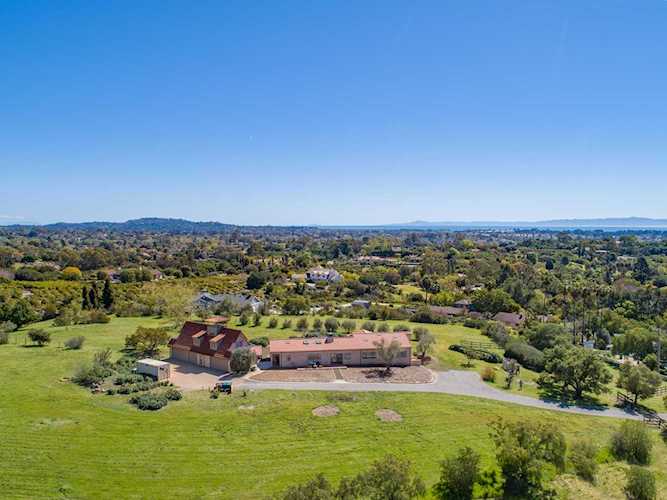 1150 N Fairview Ave Goleta Photo 1