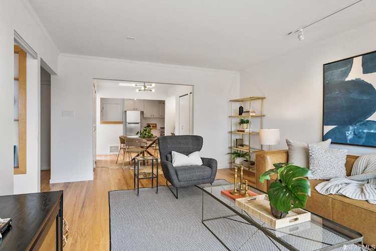 1370 17th Avenue San Francisco, CA 94122
