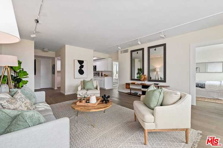 969 Hilgard Ave #807, Los Angeles, CA 90024 | RubyHome Photo 1