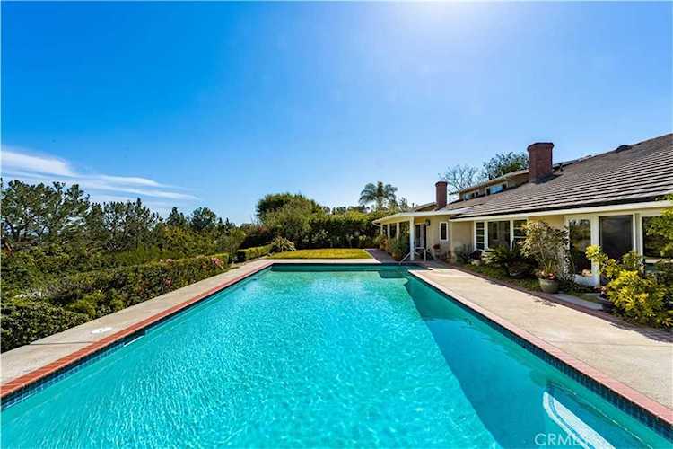 11102 Hunting Horn Dr North Tustin, CA 92705