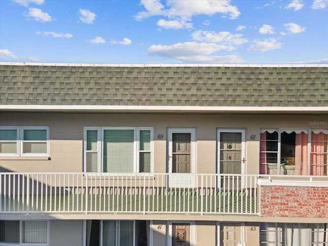2427 Rhodesian Dr #65 Clearwater, FL 33763