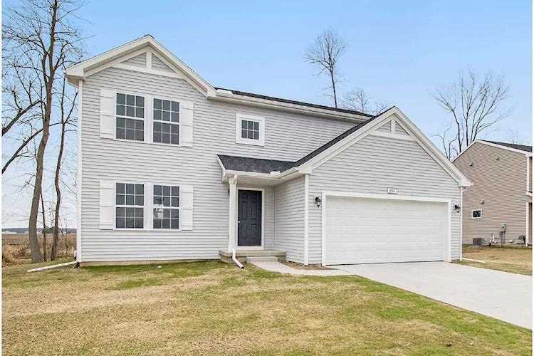 807 Oak Summit Ct Middleville, MI 49333