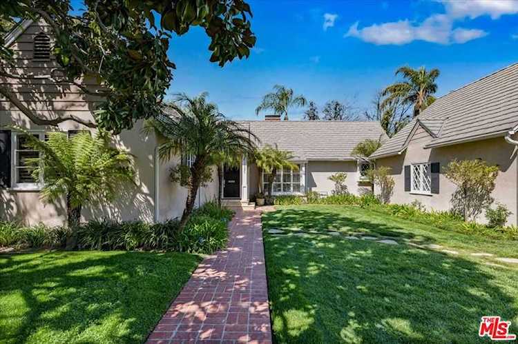 12521 Sarah St Studio City, CA 91604
