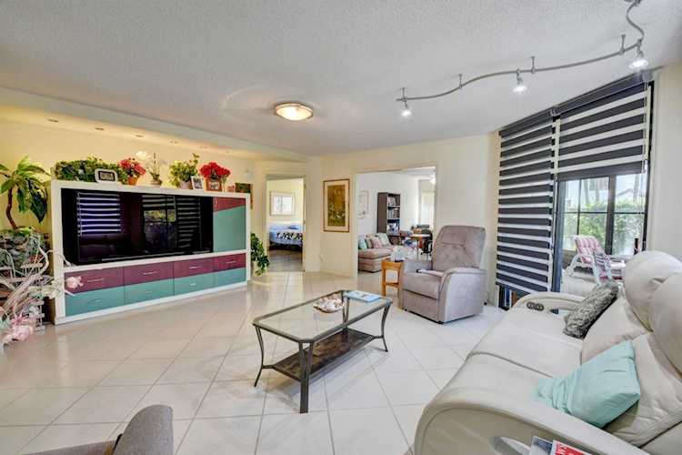 15322 Strathearn Drive #11802 Delray Beach, FL 33446