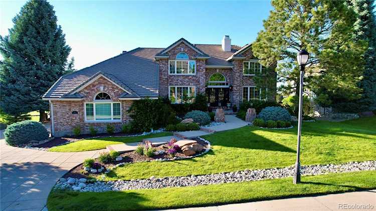 8541 Colonial Dr Lone Tree, CO 80124