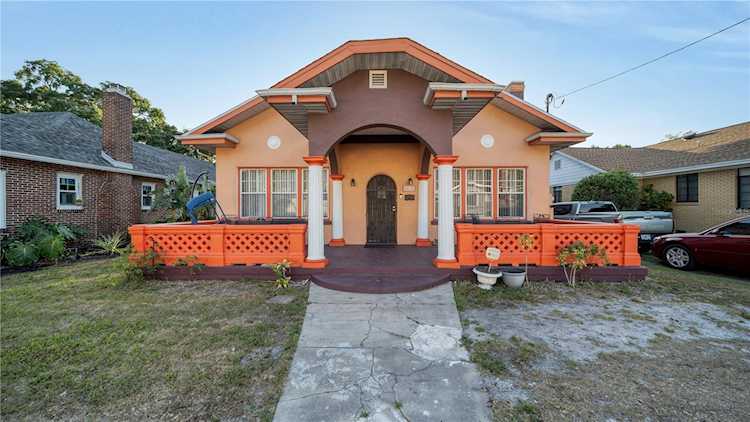 2408 N Boulevard Tampa, FL 33602