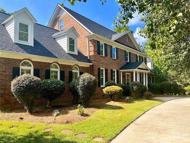 2225 Greenbrook Parkway Matthews, NC 28104