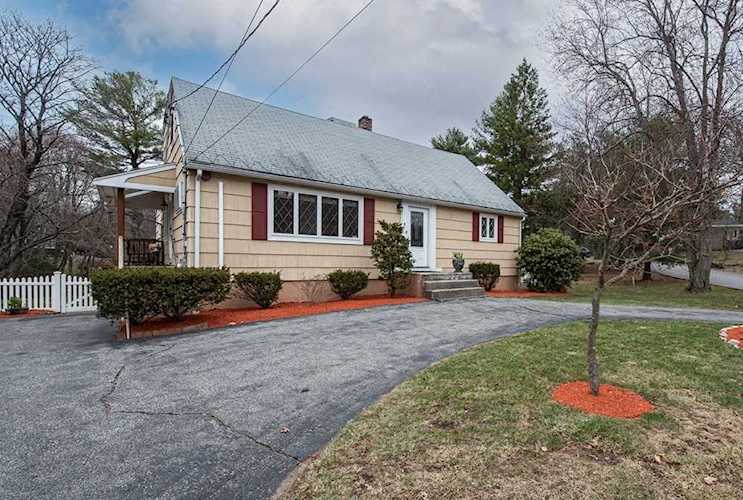 Wilmington, 15 Swain Rd, MA, home for sale, MLS#:73097187 Photo 1