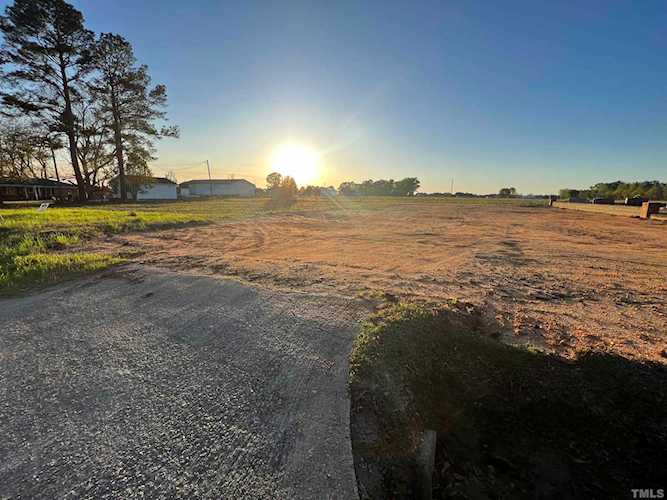 6591 Greenpath Road Dunn, NC 28334