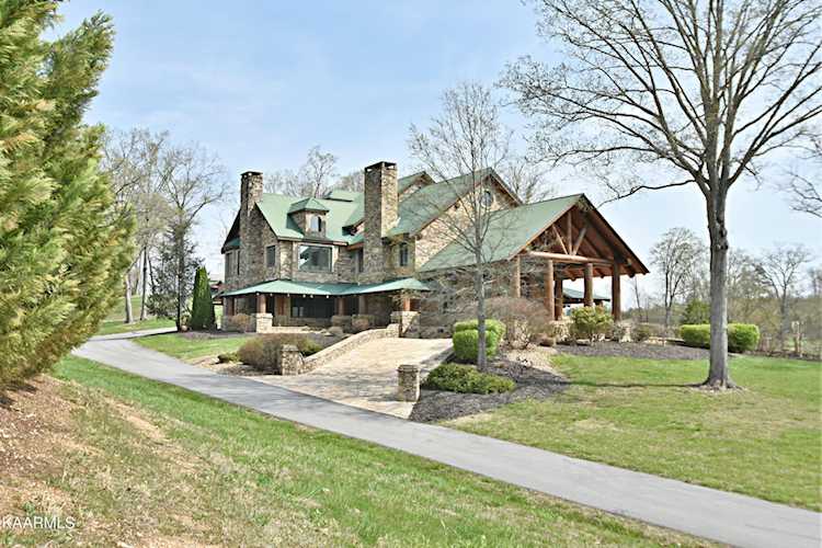 6720 Erie Rd Sweetwater, TN 37874