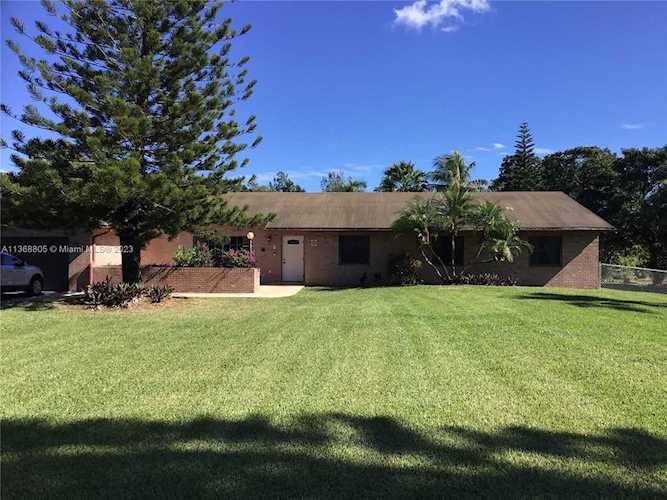 5600 SW 185th Way Southwest Ranches, FL 33332