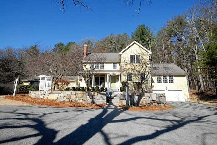 33 Wetherbee St Acton, MA 01720