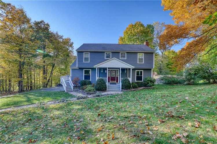 15 Ridge Road Cornwall, NY 12518 | MLS H6236404 Photo 1