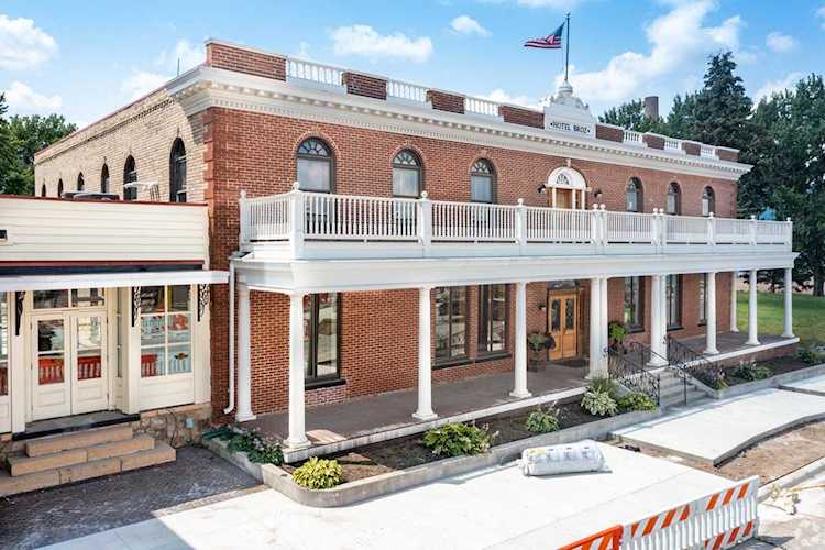 212 Main Street W New Prague, MN 56071