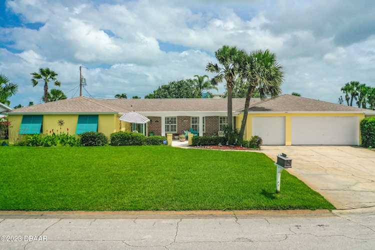 955 Lynn Circle Ormond Beach, FL 32176