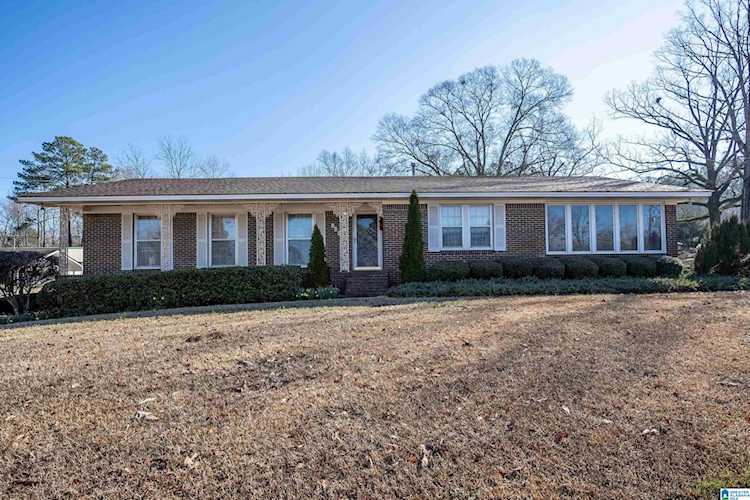 1144 SE Lake Drive Bessemer, AL 35022