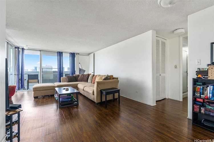 1325 Wilder Avenue #Makai 16 Honolulu, HI 96822