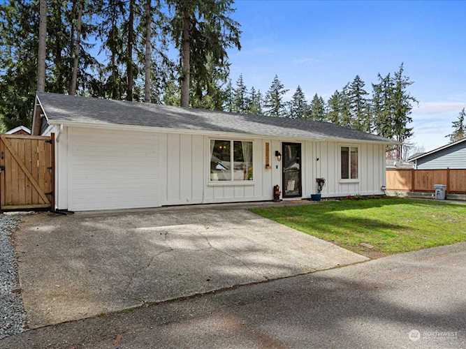 26124 195th Place SE Covington, WA 98042