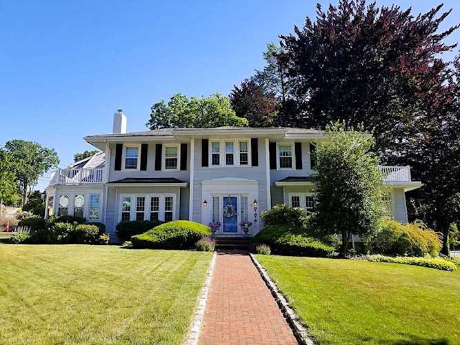 Quincy Ma Homes For Sale and South Shore MLS Listings from Red Door Real Estate Photo 1