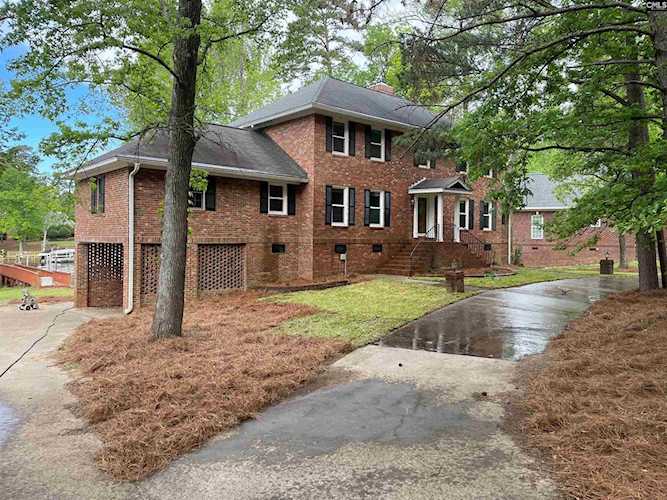 877 Peninsula Dr Prosperity, SC 29127