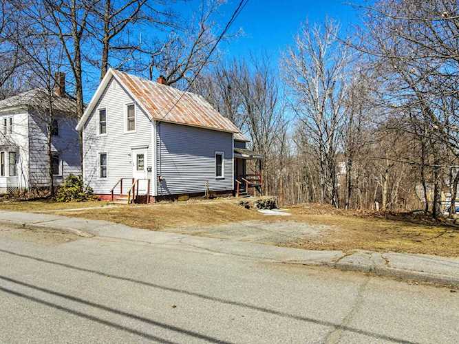 104 Milburn St Skowhegan, ME 04976