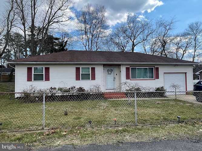119 Apple Ave Browns Mills Burlington NJ 08015 $230,000 Photo 1