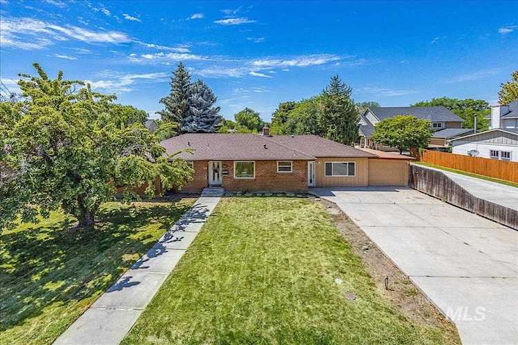 Build Idaho- Prepare to be Moved! Idaho's Ultimate Home Search Photo 1