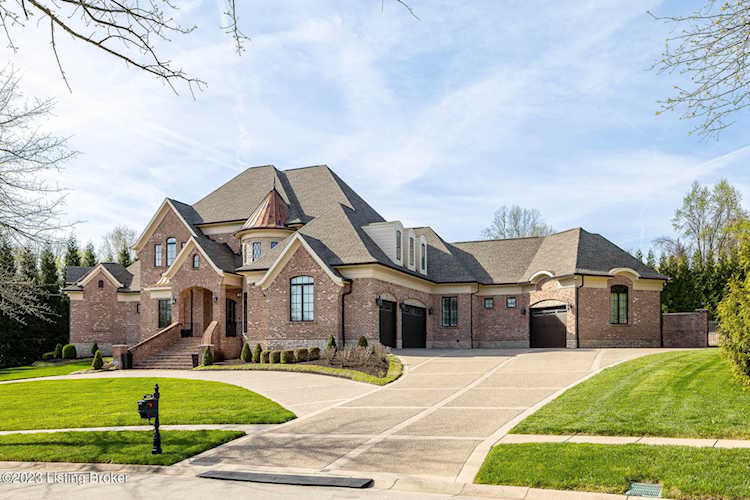 5602 Harrods Glen Dr Prospect, KY 40059