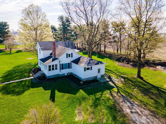 6689 W 1050 N Milford, IN 46542