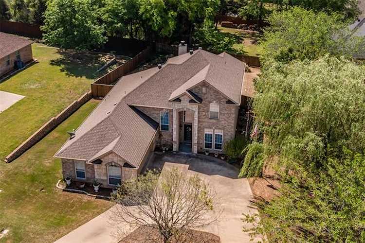 3916 Shane Court Denison, TX 75020